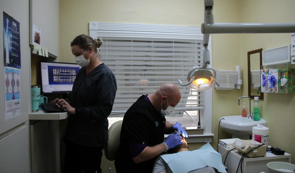 dentist-office-fort-lauderdale-patient